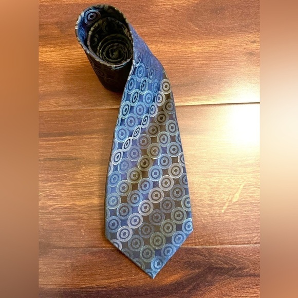 🍂SALE🍂 CALVIN KLEIN Vintage 100% Silk Dark Gray/Green Geometric Tie - Picture 1 of 10